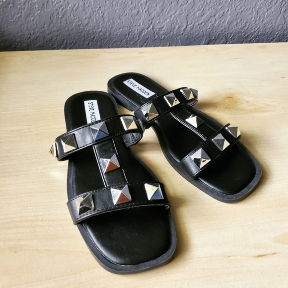 Steve Madden black and silver studded sandals - Picture 6 of 8